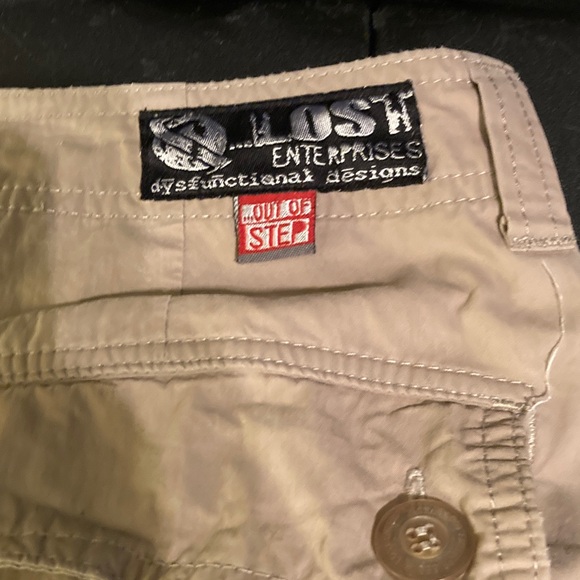 Lost Khaki Cargo shorts Adjustable waist 36 - Picture 8 of 9